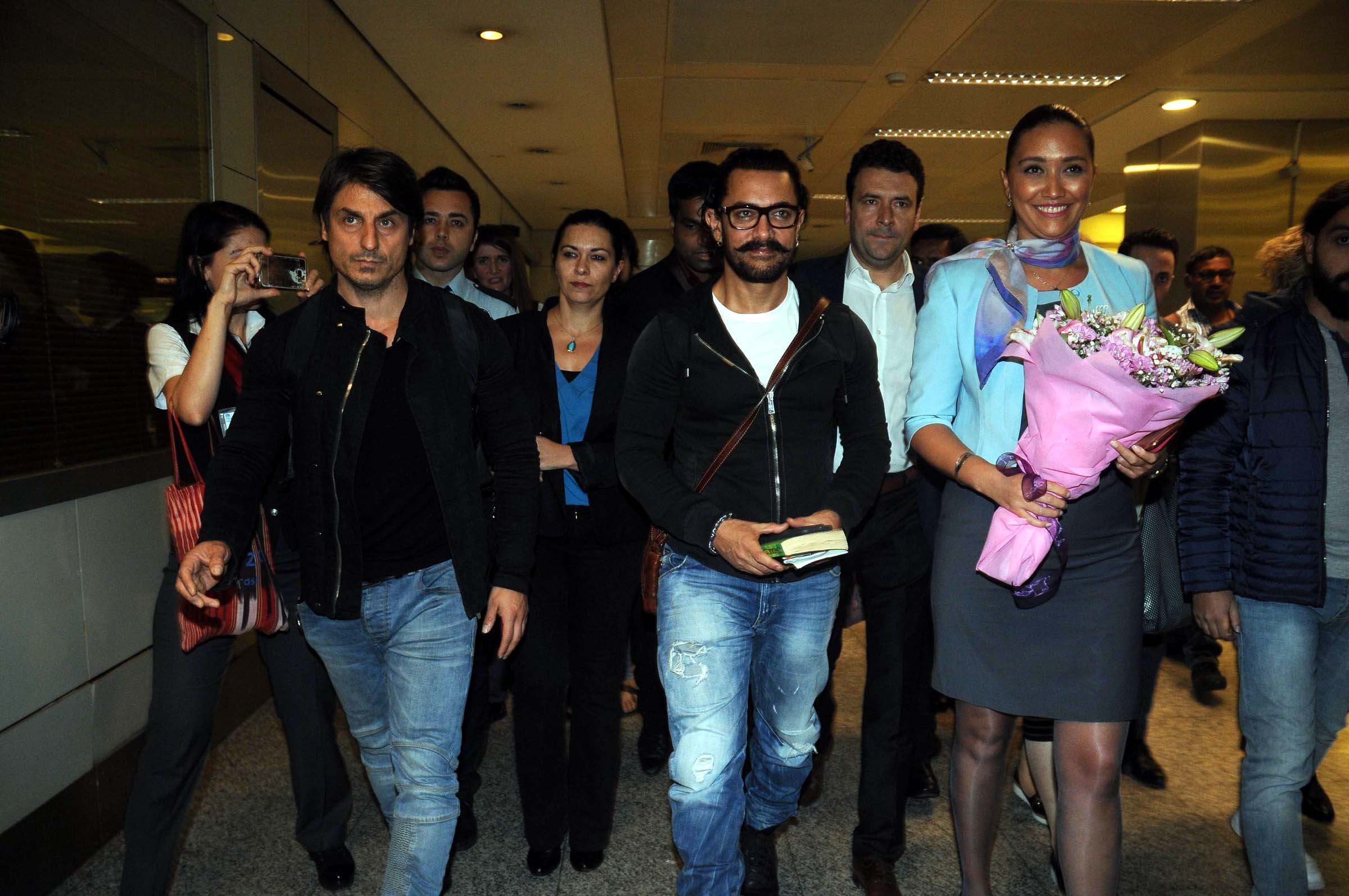 Aamir Khanı şaşırtan soru Aamir Khanı şaşırtan soru